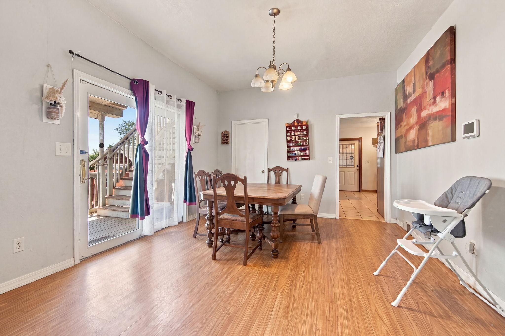 View of Residential at 204 Acker Street, Saint Paul MN 55117, Saint Paul (6 of 20) - Mike Wilen | Minnesota Team Real Estate