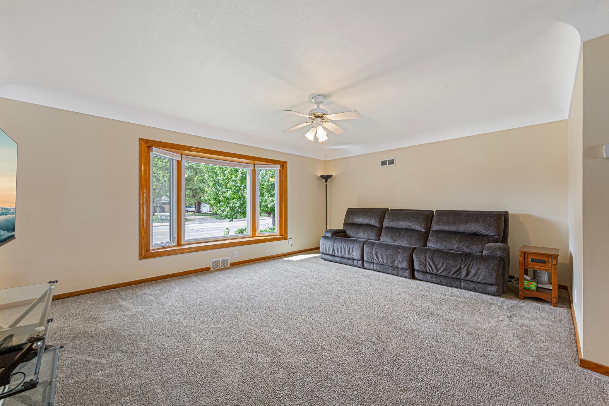 View of Residential at 20580 Holyoke Avenue, Lakeville MN 55044, Lakeville (15 of 43) - Mike Wilen | Minnesota Team Real Estate