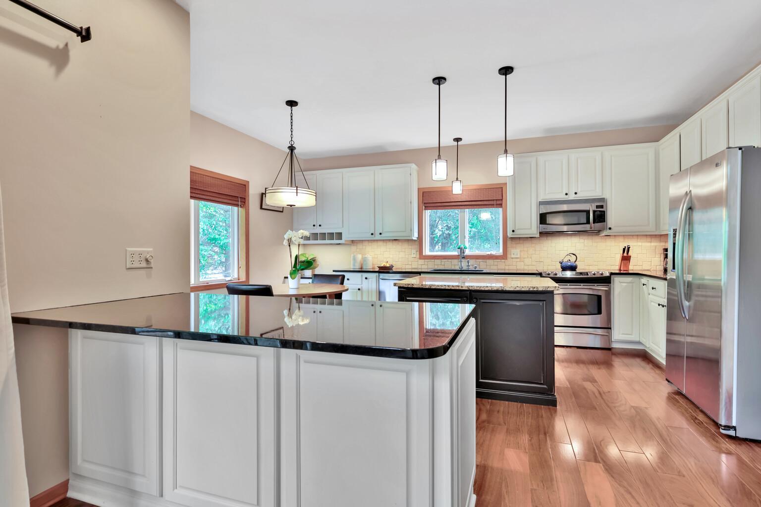 View of Residential at 17408 Tessmer Court, Eden Prairie MN 55347, Eden Prairie (4 of 37) - Mike Wilen | Minnesota Team Real Estate