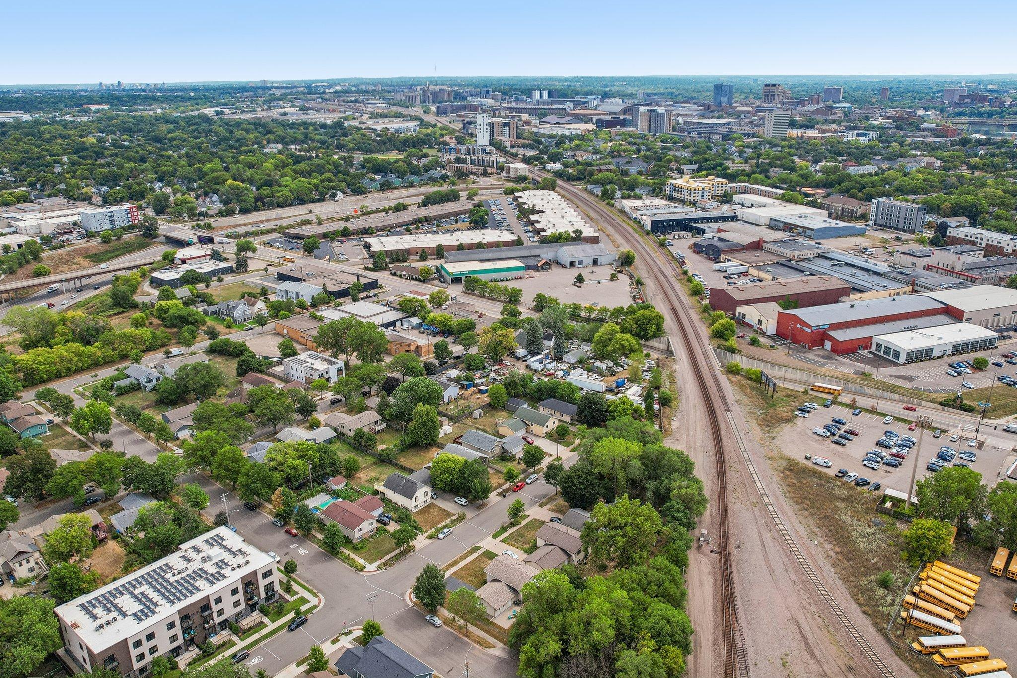View of Residential at 350 Fillmore Street, Minneapolis MN 55413, Minneapolis (52 of 54) - Mike Wilen | Minnesota Team Real Estate