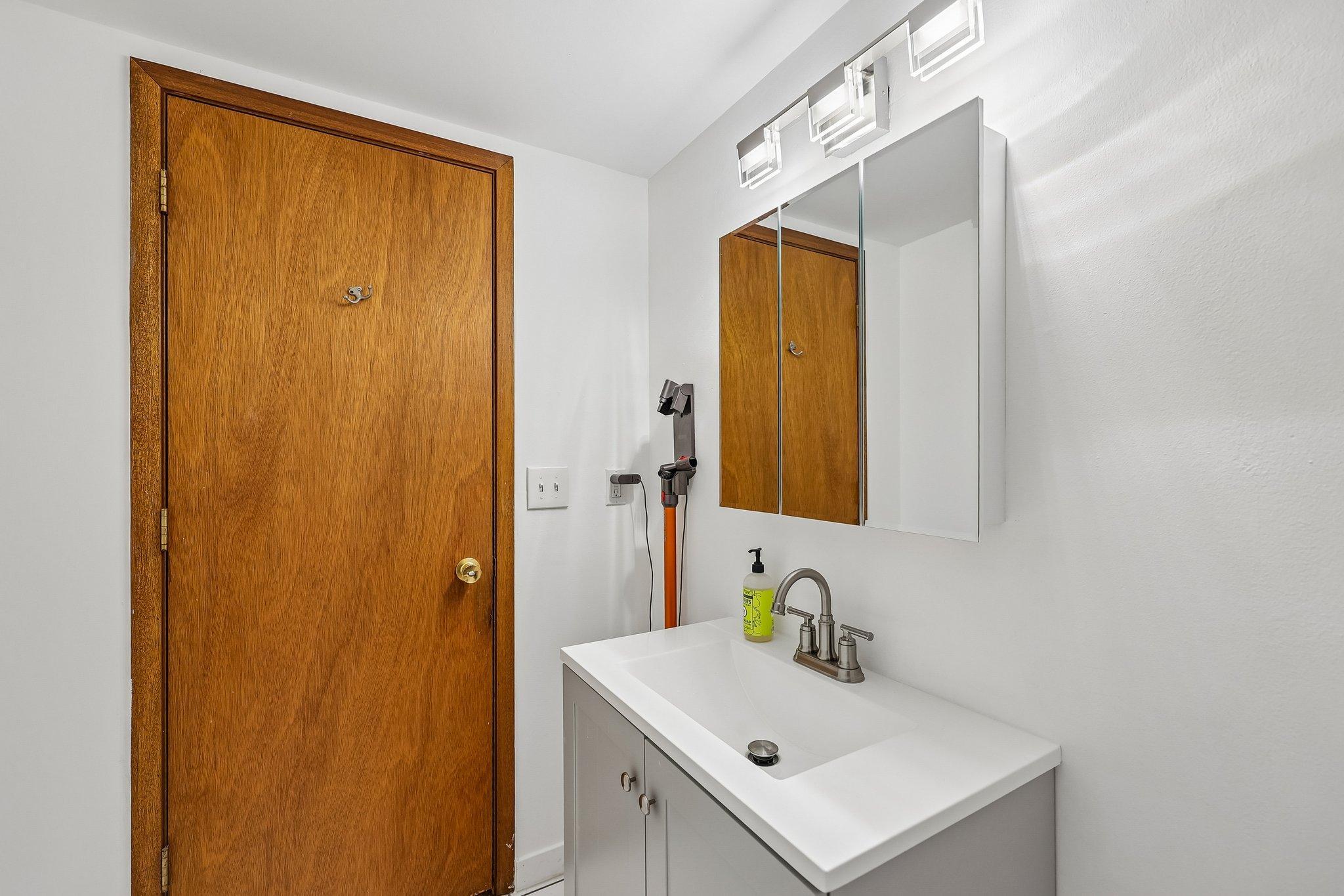 View of Residential at 350 Fillmore Street, Minneapolis MN 55413, Minneapolis (22 of 54) - Mike Wilen | Minnesota Team Real Estate