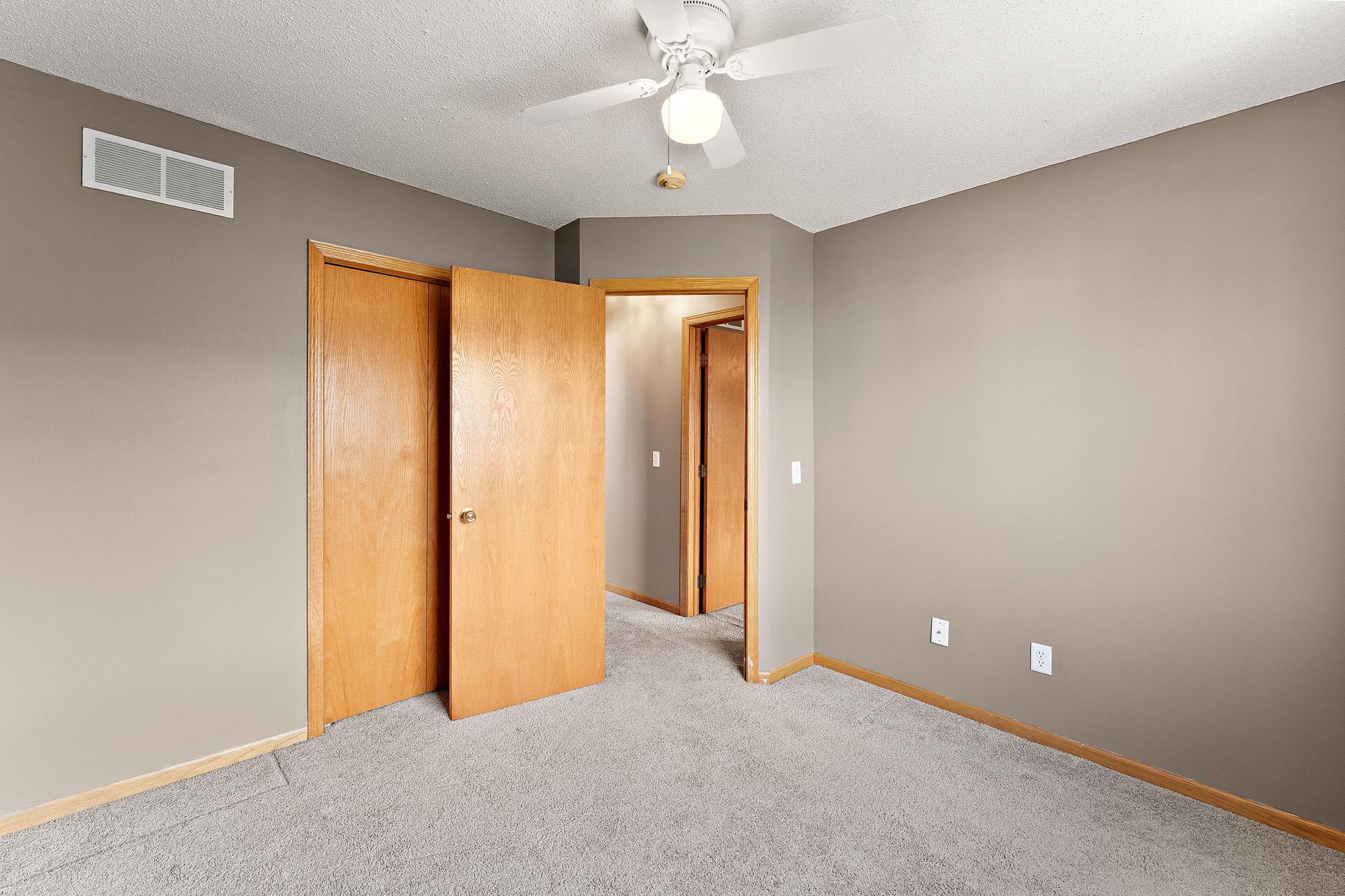 View of Residential at 14516 Lockslie Trail, Savage MN 55378, Savage (19 of 30) - Mike Wilen | Minnesota Team Real Estate