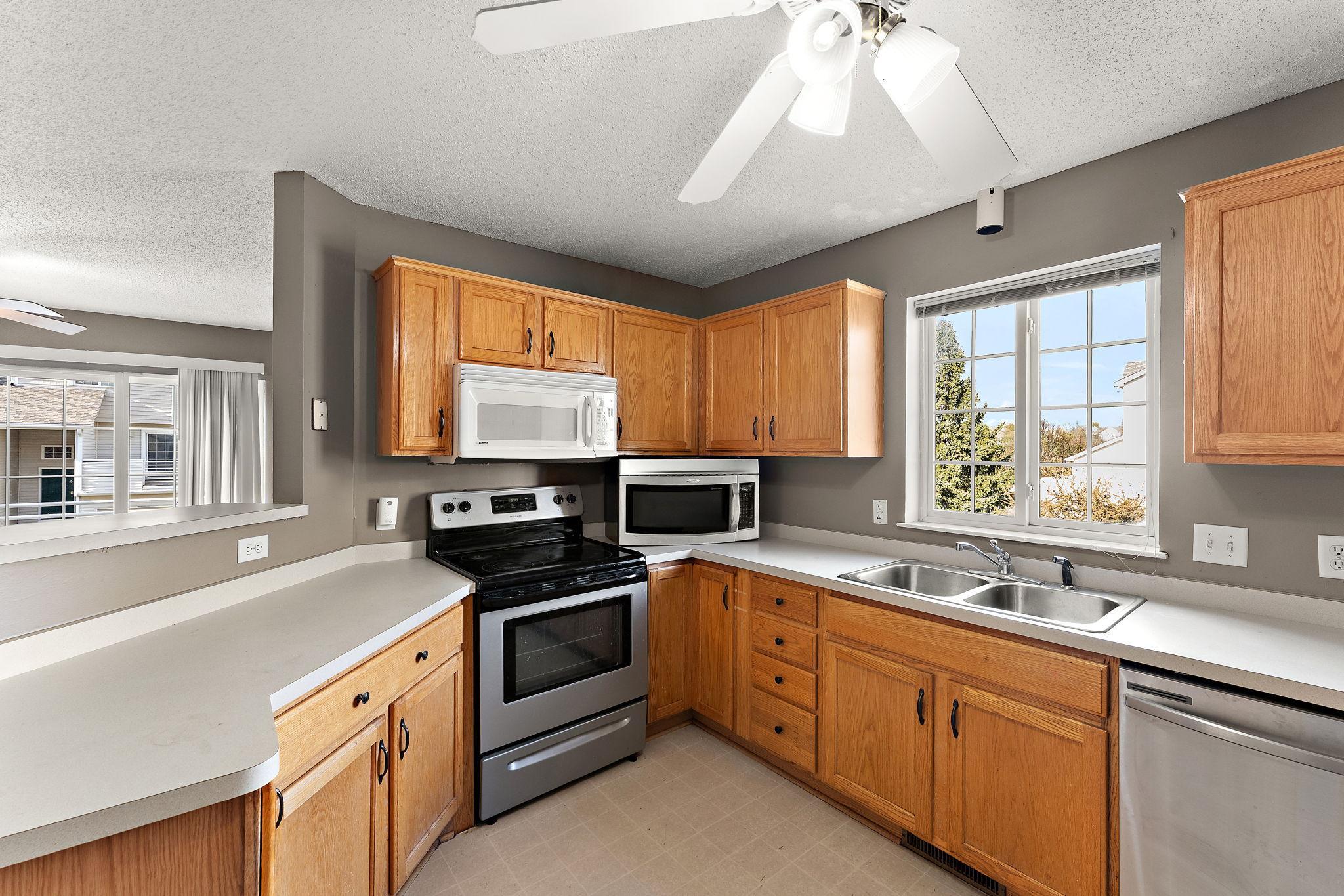 View of Residential at 14516 Lockslie Trail, Savage MN 55378, Savage (12 of 30) - Mike Wilen | Minnesota Team Real Estate