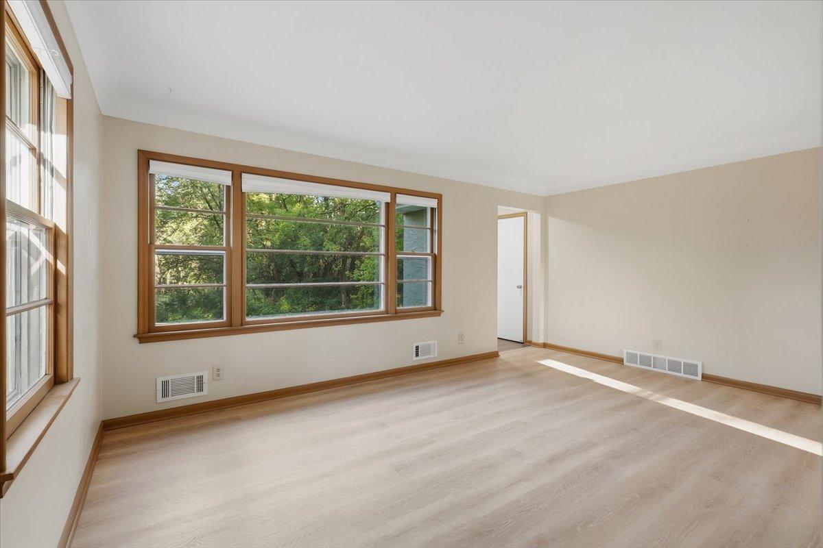 View of Residential at 3232 Karth Road, White Bear Lake MN 55110, White Bear Lake (7 of 22) - Mike Wilen | Minnesota Team Real Estate