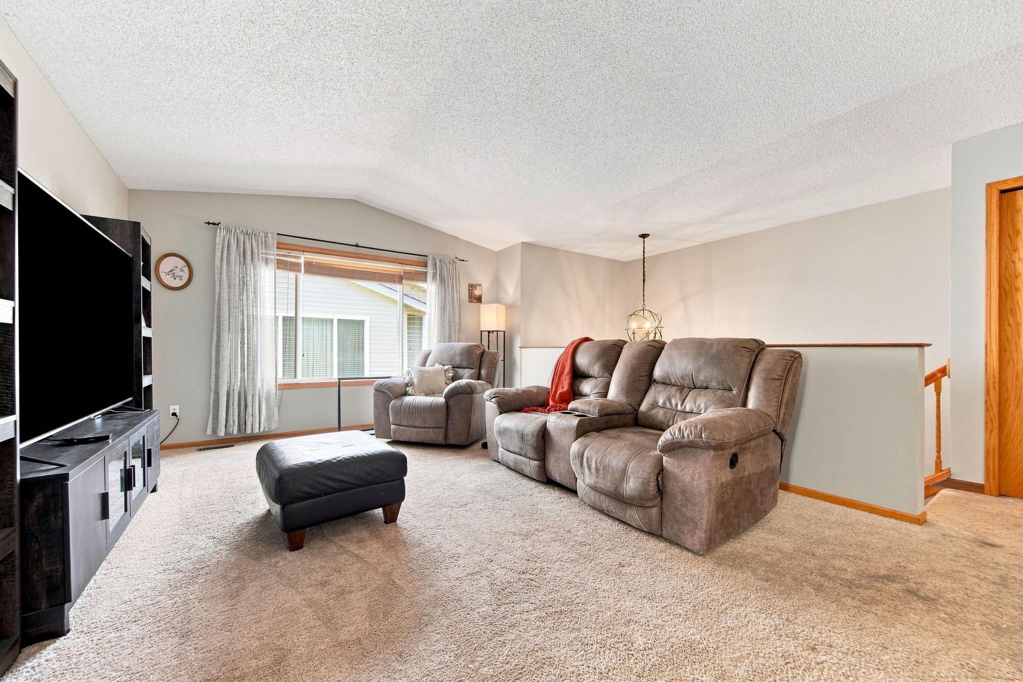 View of Residential at 577 Kendall Drive, Hastings MN 55033, Hastings (7 of 28) - Mike Wilen | Minnesota Team Real Estate