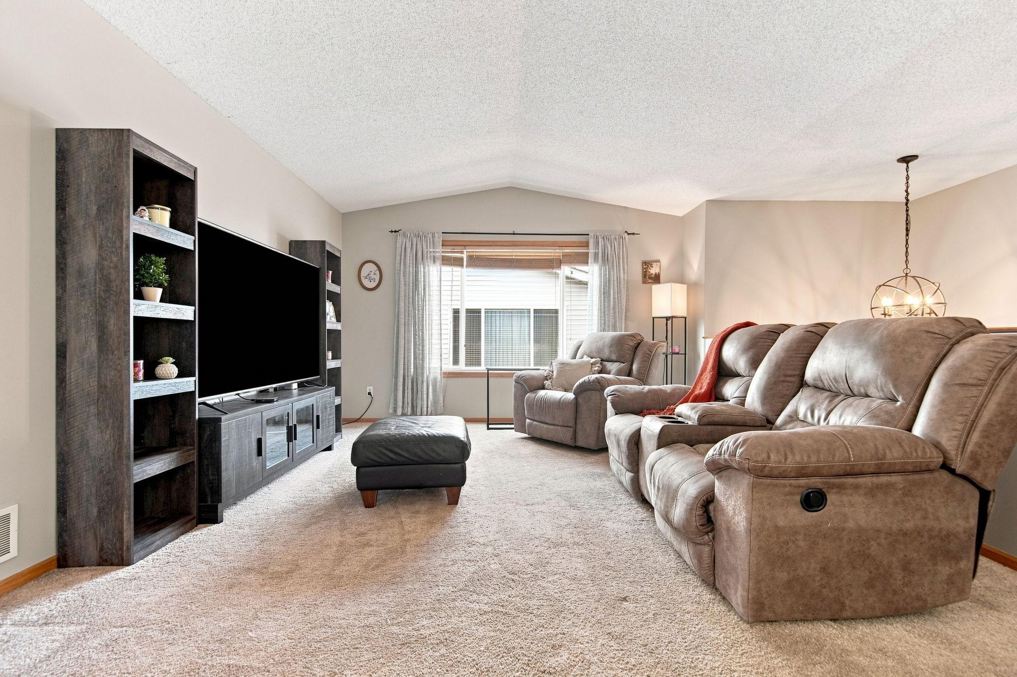 View of Residential at 577 Kendall Drive, Hastings MN 55033, Hastings (6 of 28) - Mike Wilen | Minnesota Team Real Estate