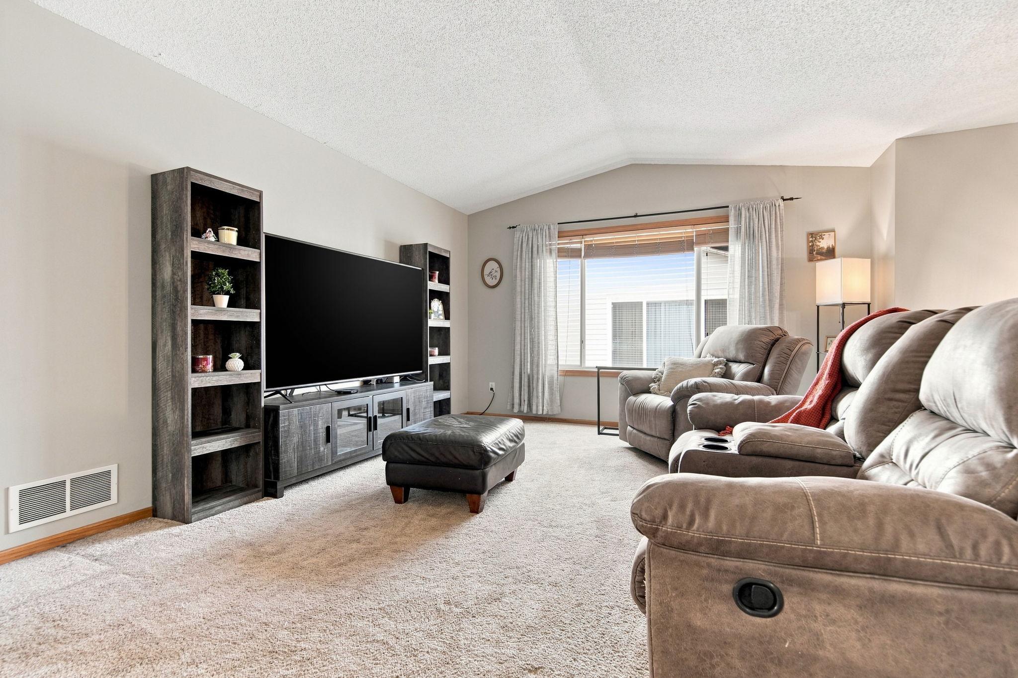 View of Residential at 577 Kendall Drive, Hastings MN 55033, Hastings (5 of 28) - Mike Wilen | Minnesota Team Real Estate