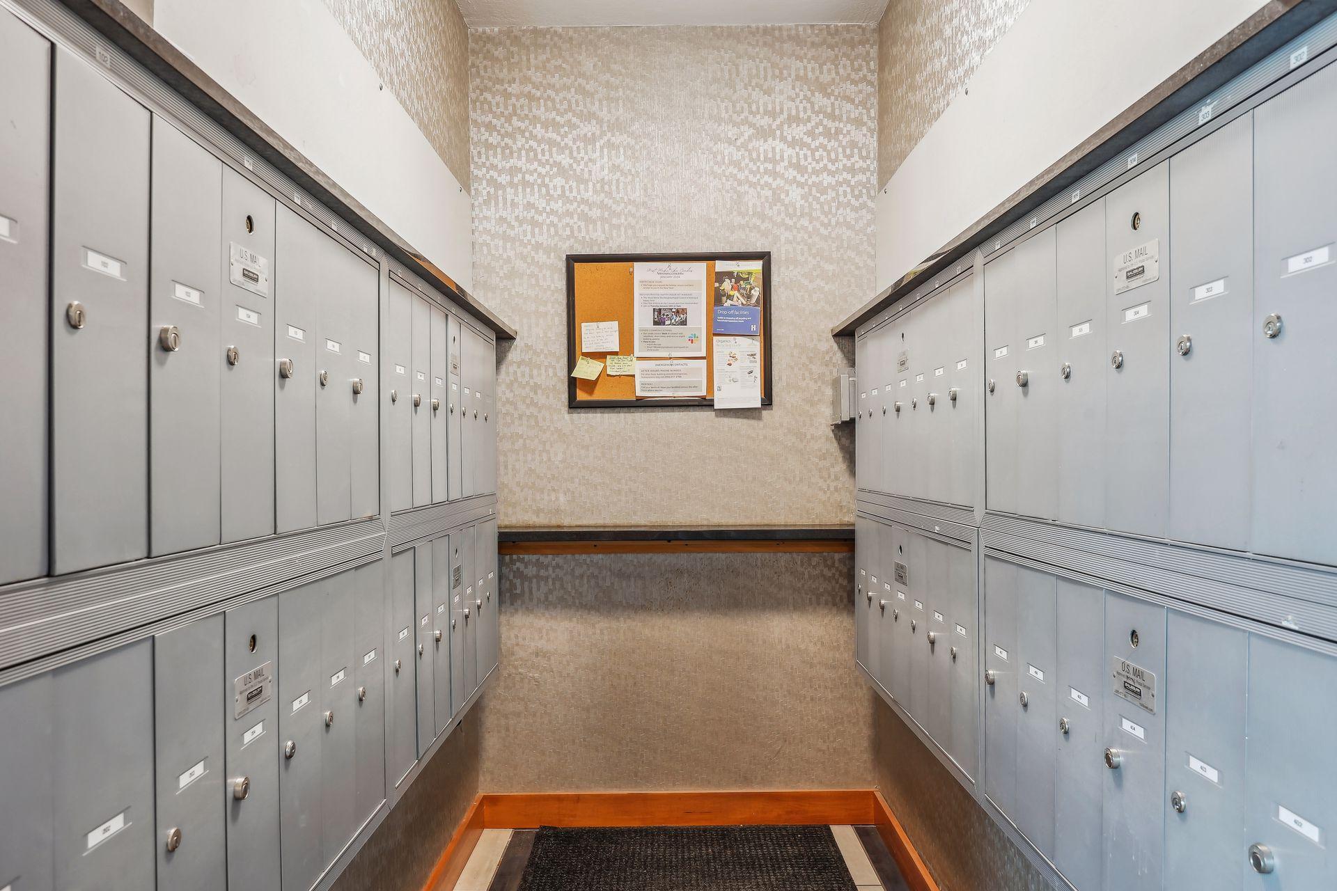 View of Residential at 3150 Excelsior Boulevard #103, Minneapolis MN 55416, Minneapolis (47 of 55) - Mike Wilen | Minnesota Team Real Estate