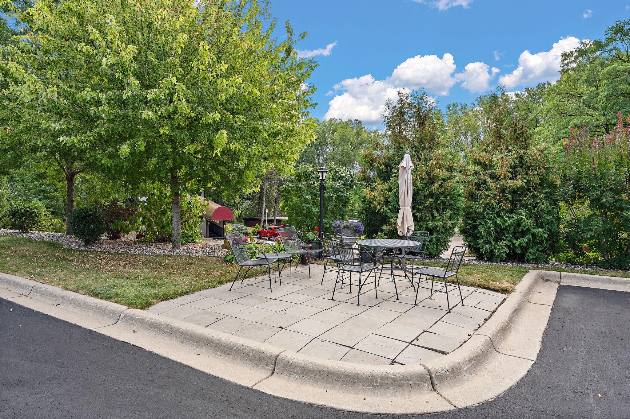 View of Residential at 3090 Lexington Avenue #B5, Roseville MN 55113, Roseville (24 of 26) - Mike Wilen | Minnesota Team Real Estate