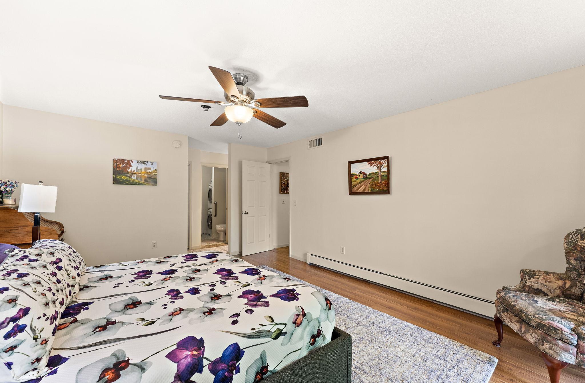 View of Residential at 3090 Lexington Avenue #B5, Roseville MN 55113, Roseville (17 of 26) - Mike Wilen | Minnesota Team Real Estate