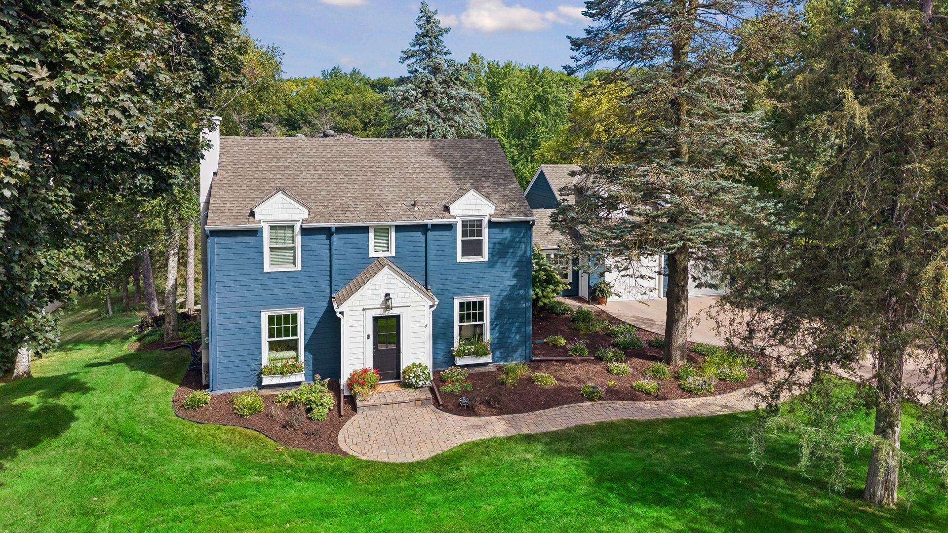 View of Single Family at 2526 Crosby Road, Wayzata - Mike Wilen | Minnesota Team Real Estate