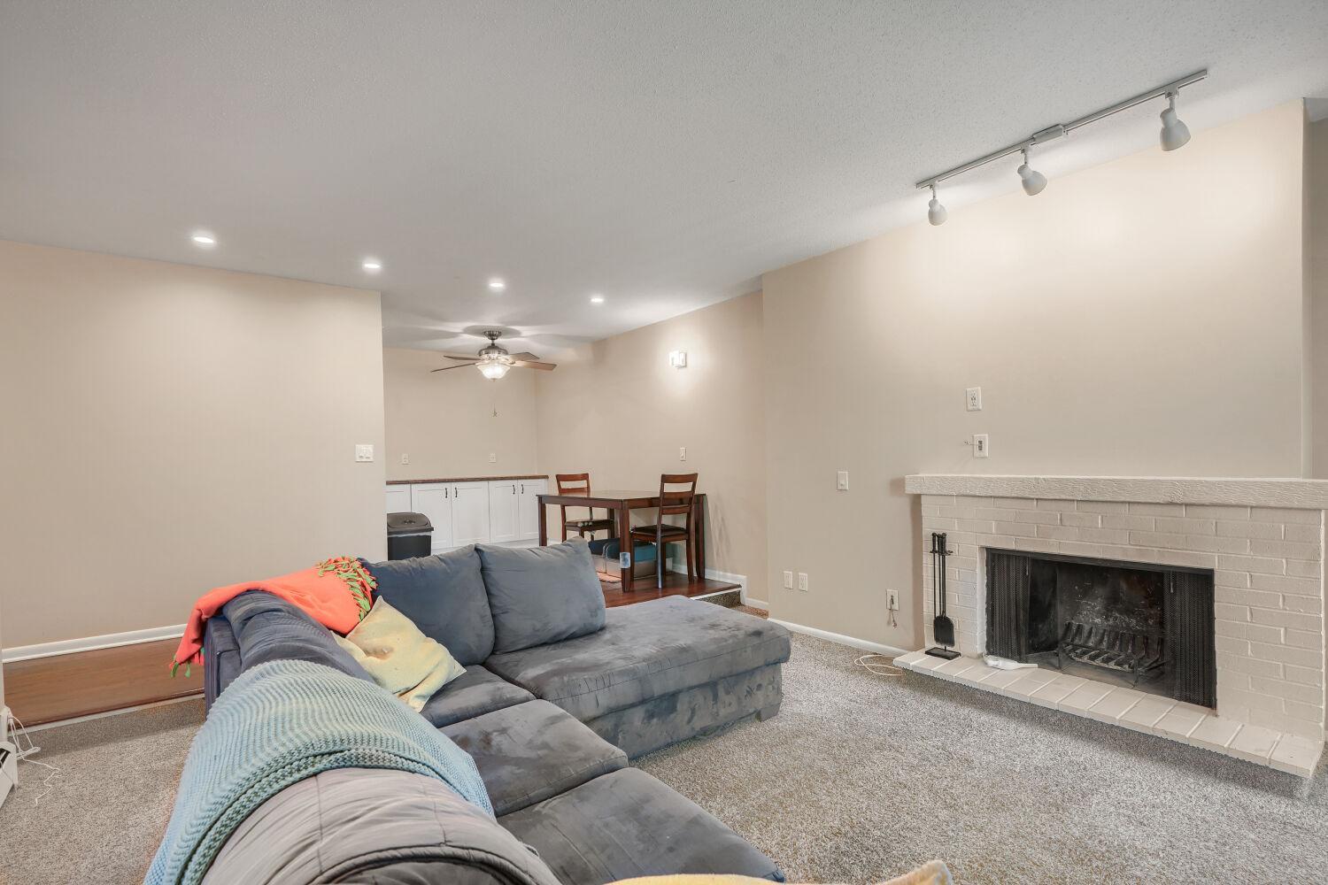 View of Residential at 4201 Lakeside Avenue #302, Brooklyn Center MN 55429, Brooklyn Center (6 of 28) - Mike Wilen | Minnesota Team Real Estate