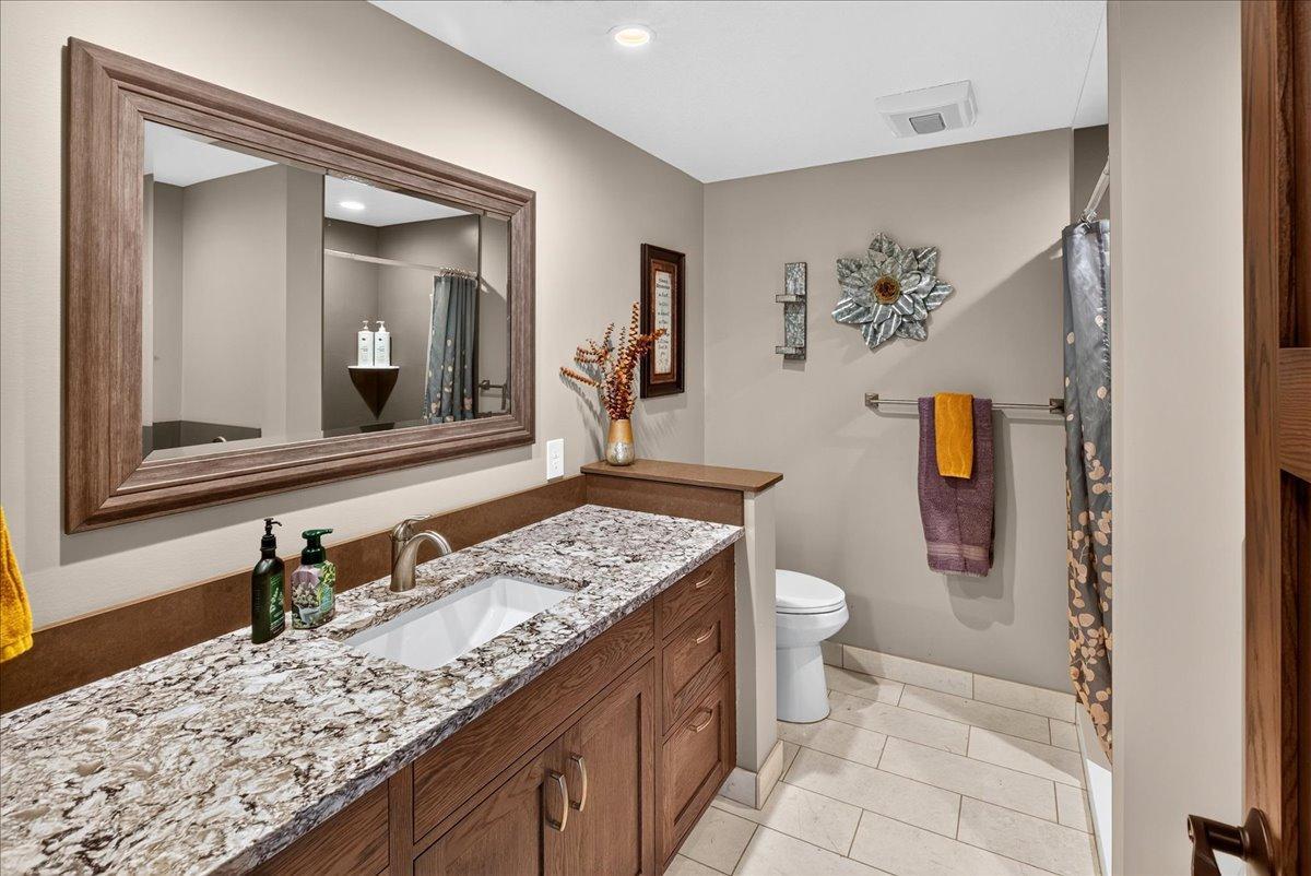 View of Residential at 2020 Red Oak Lane, Hugo MN 55038, Hugo (35 of 48) - Mike Wilen | Minnesota Team Real Estate