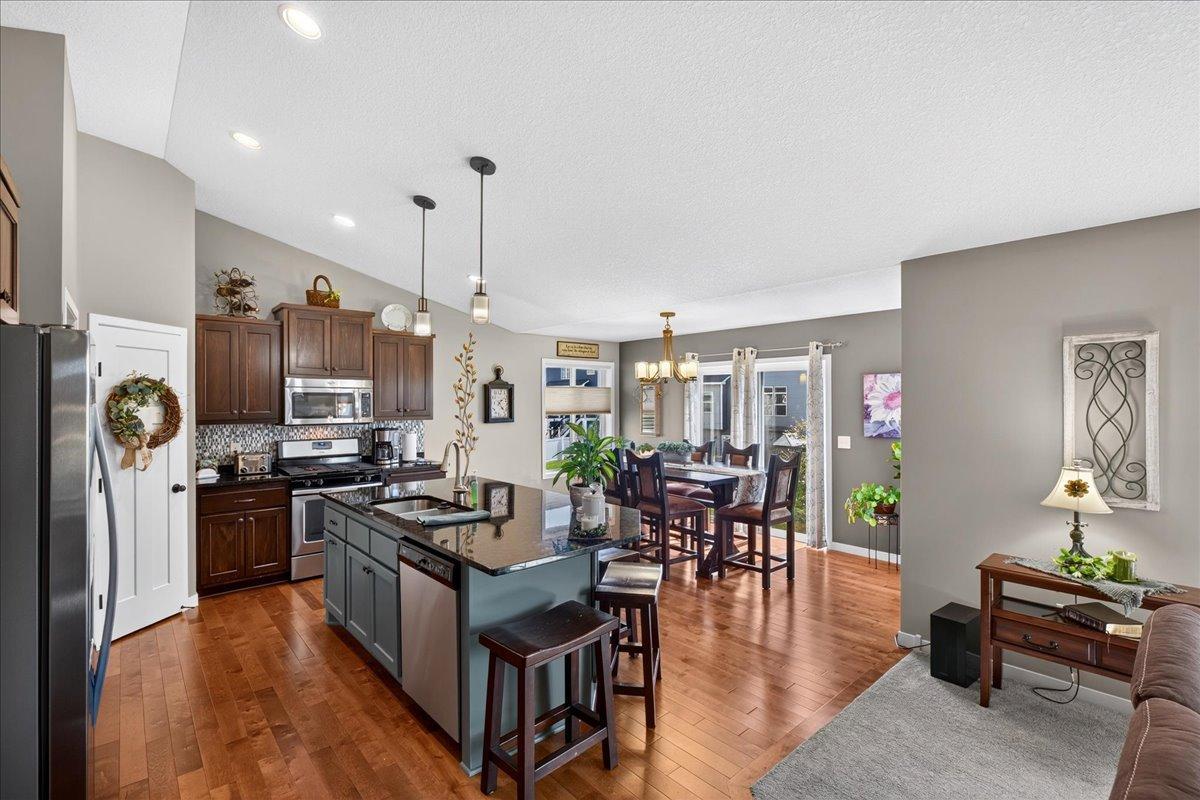 View of Residential at 2020 Red Oak Lane, Hugo MN 55038, Hugo (9 of 48) - Mike Wilen | Minnesota Team Real Estate