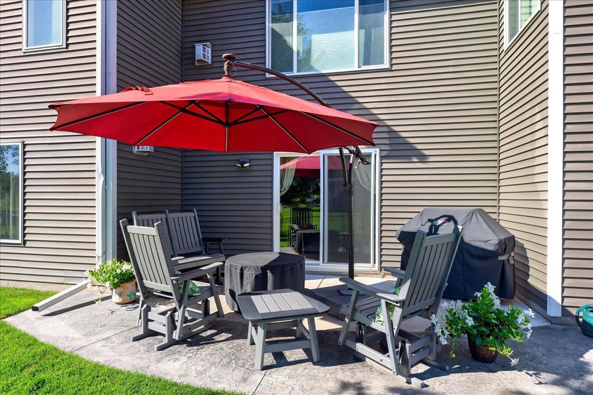 View of Residential at 2020 Red Oak Lane, Hugo MN 55038, Hugo (45 of 48) - Mike Wilen | Minnesota Team Real Estate