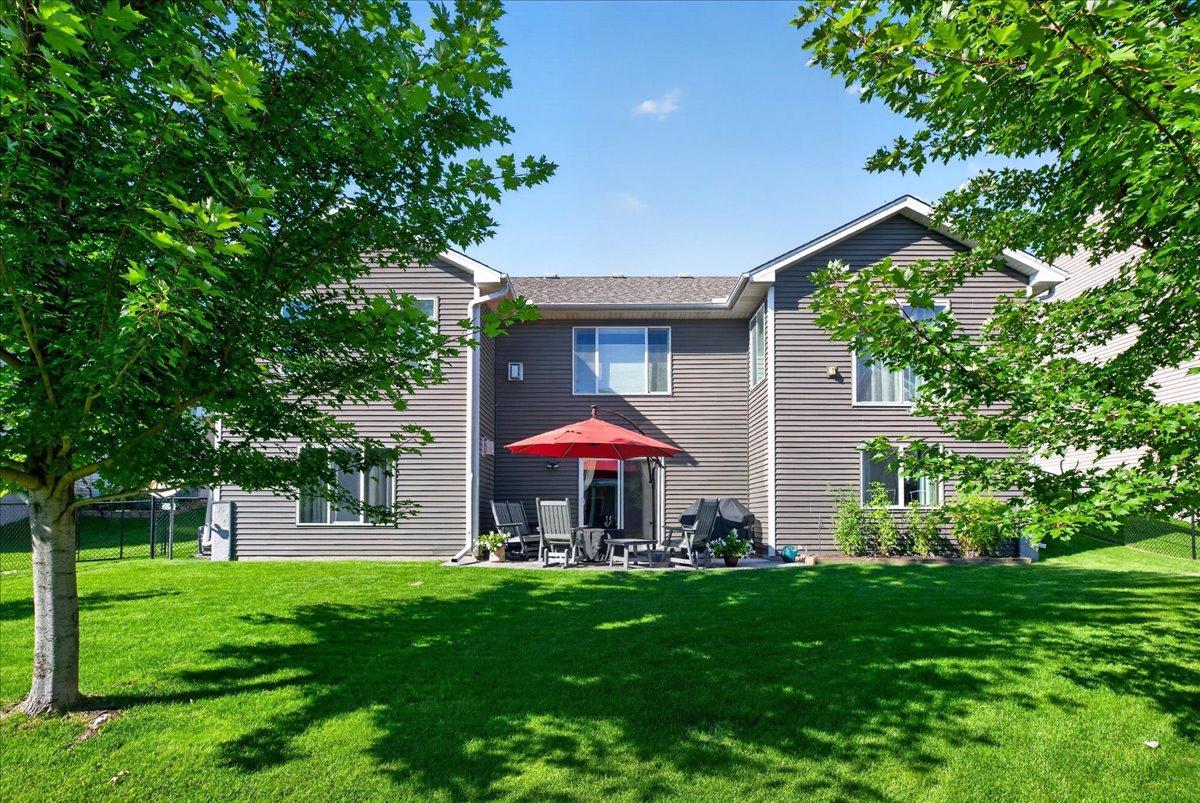 View of Residential at 2020 Red Oak Lane, Hugo MN 55038, Hugo (42 of 48) - Mike Wilen | Minnesota Team Real Estate
