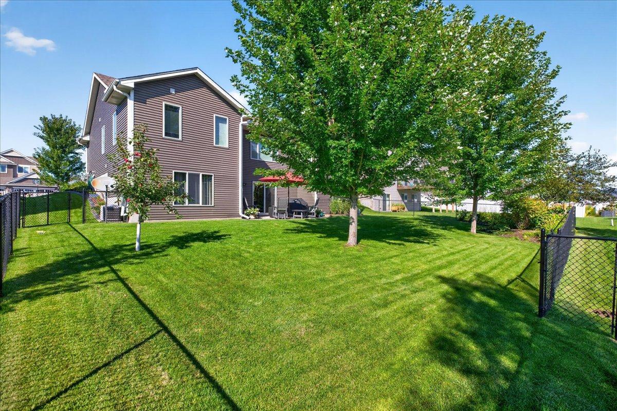 View of Residential at 2020 Red Oak Lane, Hugo MN 55038, Hugo (41 of 48) - Mike Wilen | Minnesota Team Real Estate