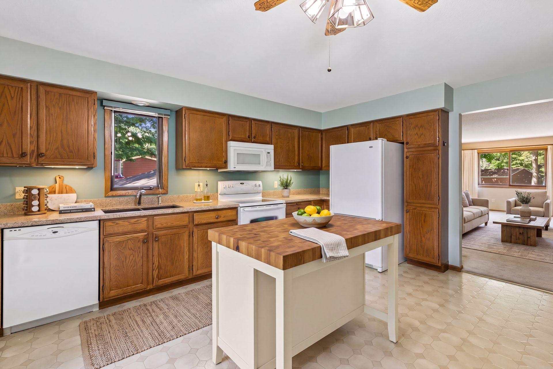 View of Residential at 17355 Sunset Trail, Prior Lake MN 55372, Prior Lake (4 of 20) - Mike Wilen | Minnesota Team Real Estate