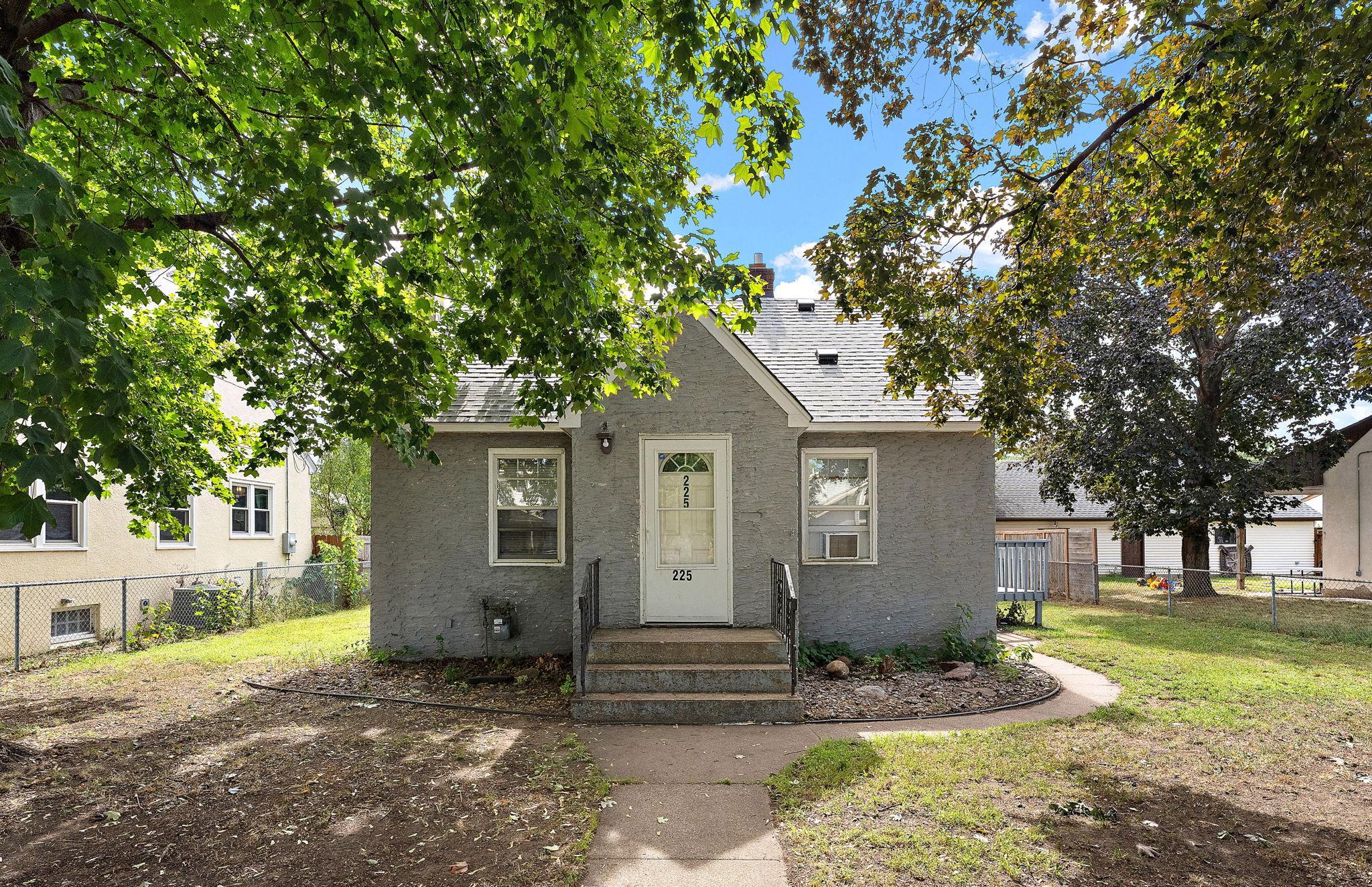 View of Single Family at 225 Richmond Street, South Saint Paul - Mike Wilen | Minnesota Team Real Estate