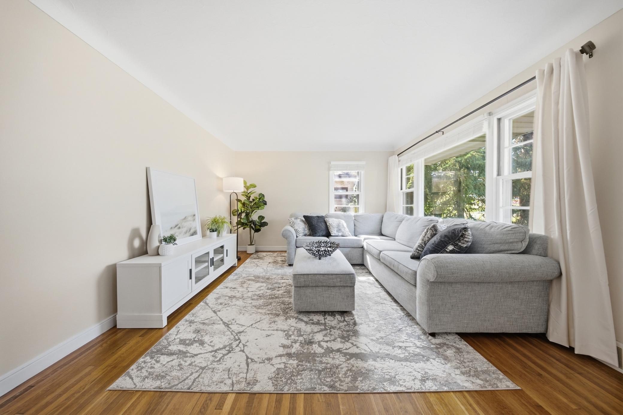 View of Residential at 1446 Dale Street, Saint Paul MN 55117, Saint Paul (17 of 34) - Mike Wilen | Minnesota Team Real Estate