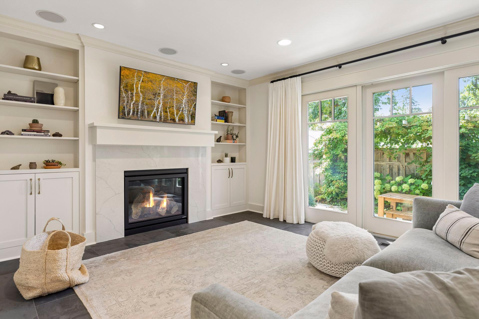 View of Residential at 2835 James Avenue, Minneapolis MN 55408, Minneapolis (15 of 45) - Mike Wilen | Minnesota Team Real Estate