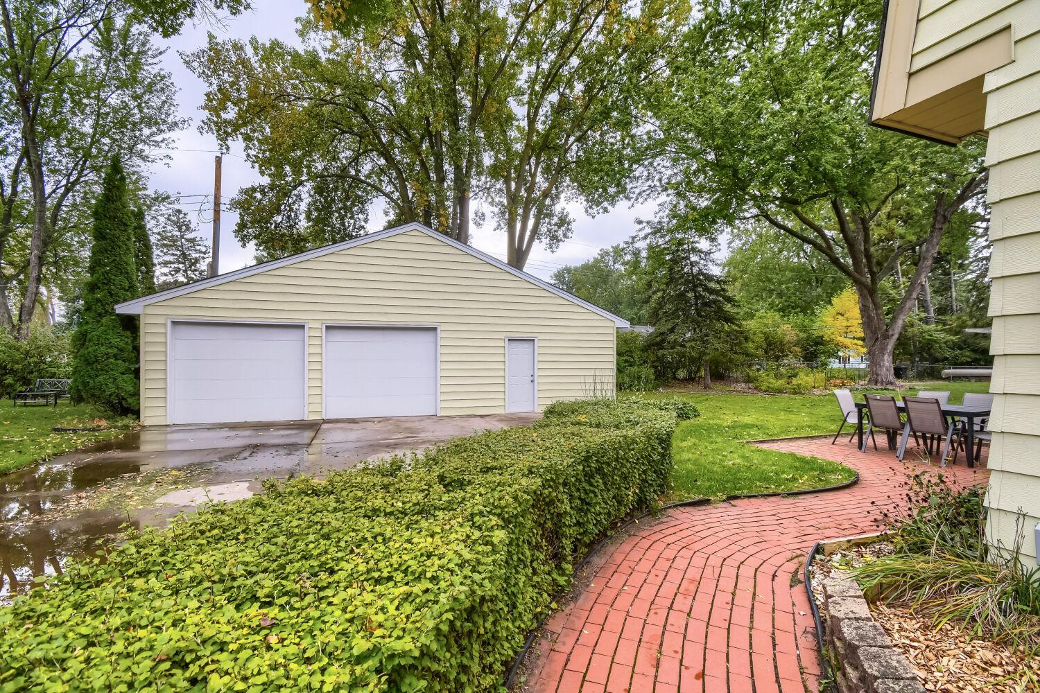 View of Residential at 1417 18th Street, New Brighton MN 55112, New Brighton (19 of 24) - Mike Wilen | Minnesota Team Real Estate