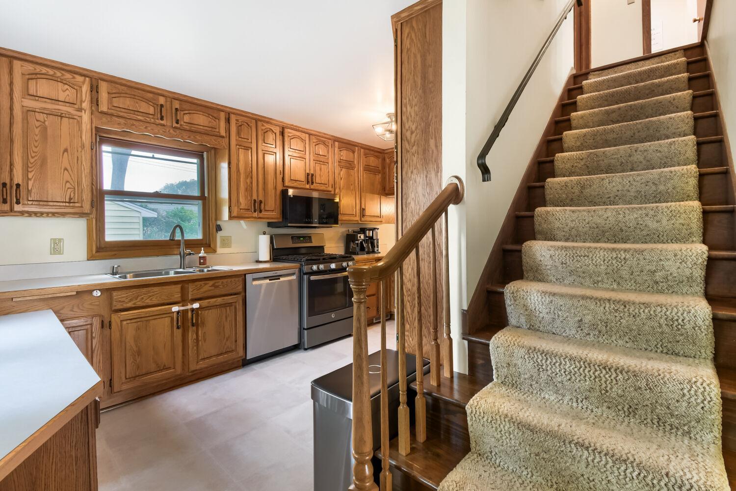 View of Residential at 1417 18th Street, New Brighton MN 55112, New Brighton (6 of 24) - Mike Wilen | Minnesota Team Real Estate