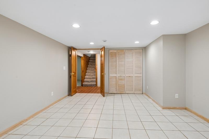 View of Residential at 5217 Columbus Avenue, Minneapolis MN 55417, Minneapolis (36 of 46) - Mike Wilen | Minnesota Team Real Estate