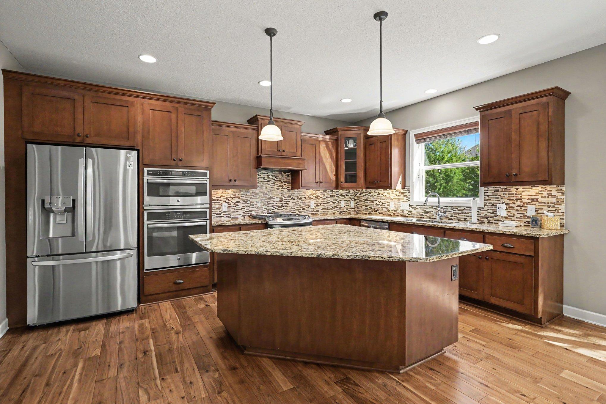 View of Residential at 3476 Sawgrass Trail, Eagan MN 55123, Eagan (17 of 48) - Mike Wilen | Minnesota Team Real Estate