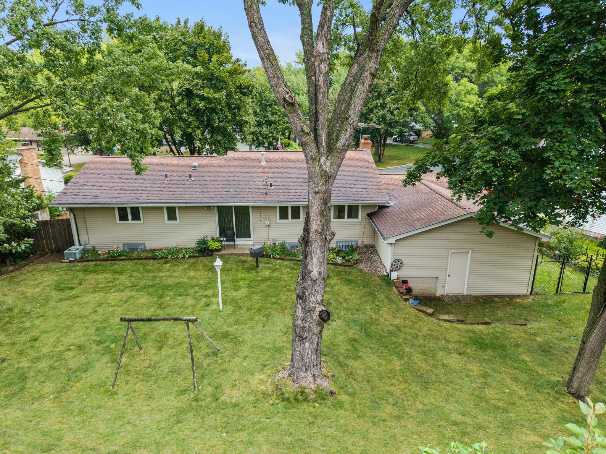 View of Residential at 2313 114th Street, Burnsville MN 55337, Burnsville (34 of 42) - Mike Wilen | Minnesota Team Real Estate