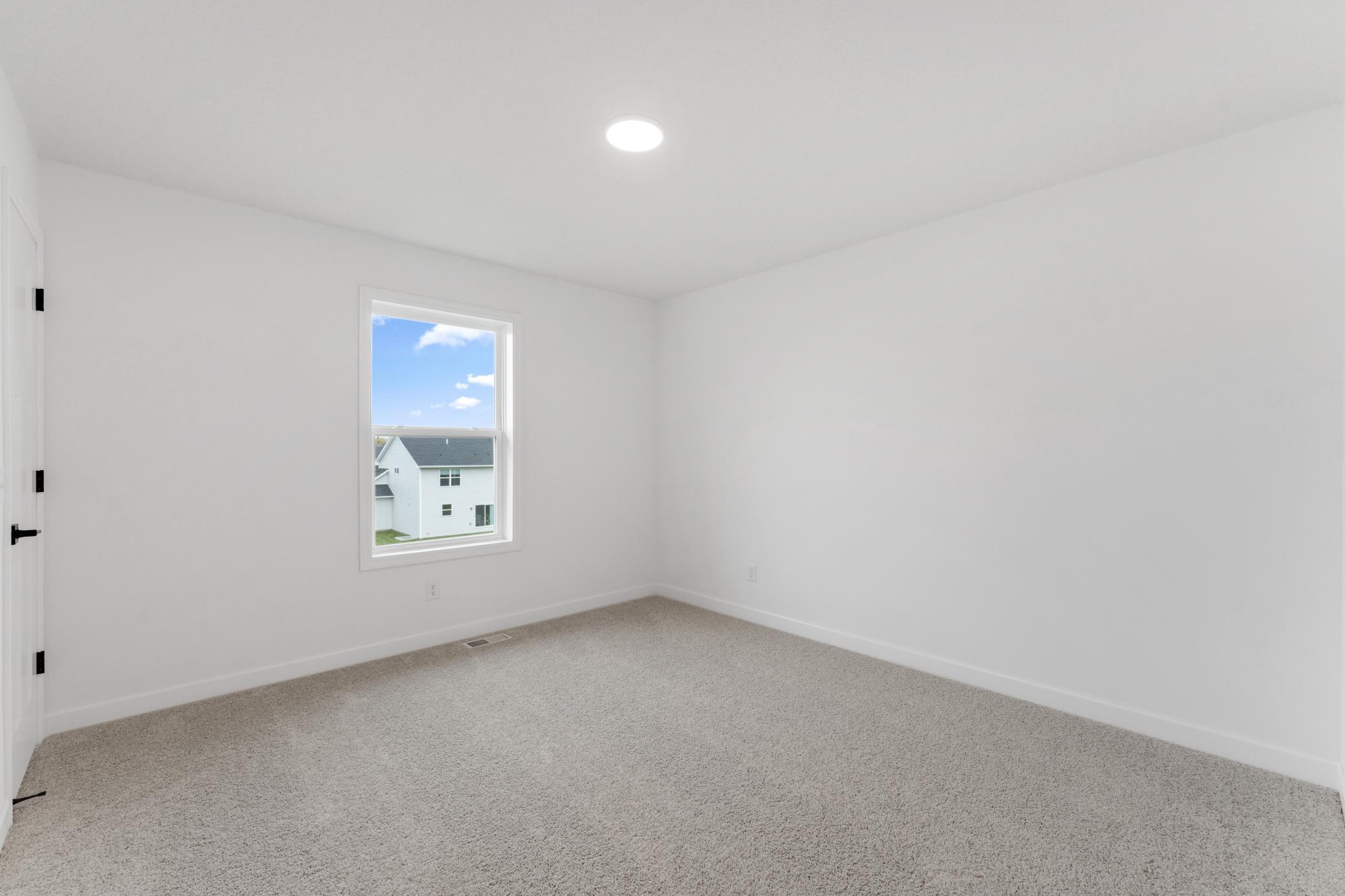 View of Residential at 7970 41st Street, Oakdale MN 55128, Oakdale (17 of 24) - Mike Wilen | Minnesota Team Real Estate