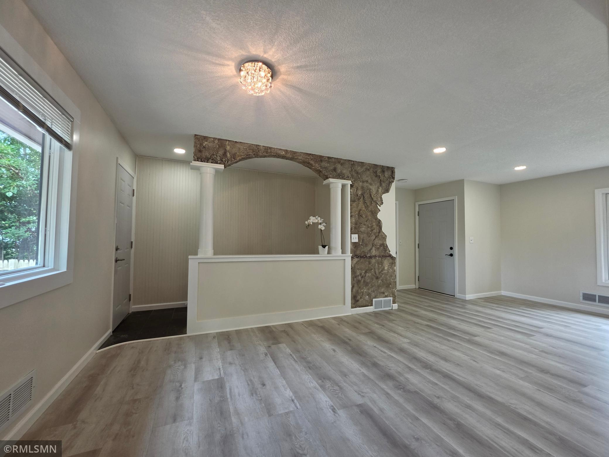 View of Residential at 1306 Woodhill Road, Burnsville MN 55337, Burnsville (11 of 29) - Mike Wilen | Minnesota Team Real Estate