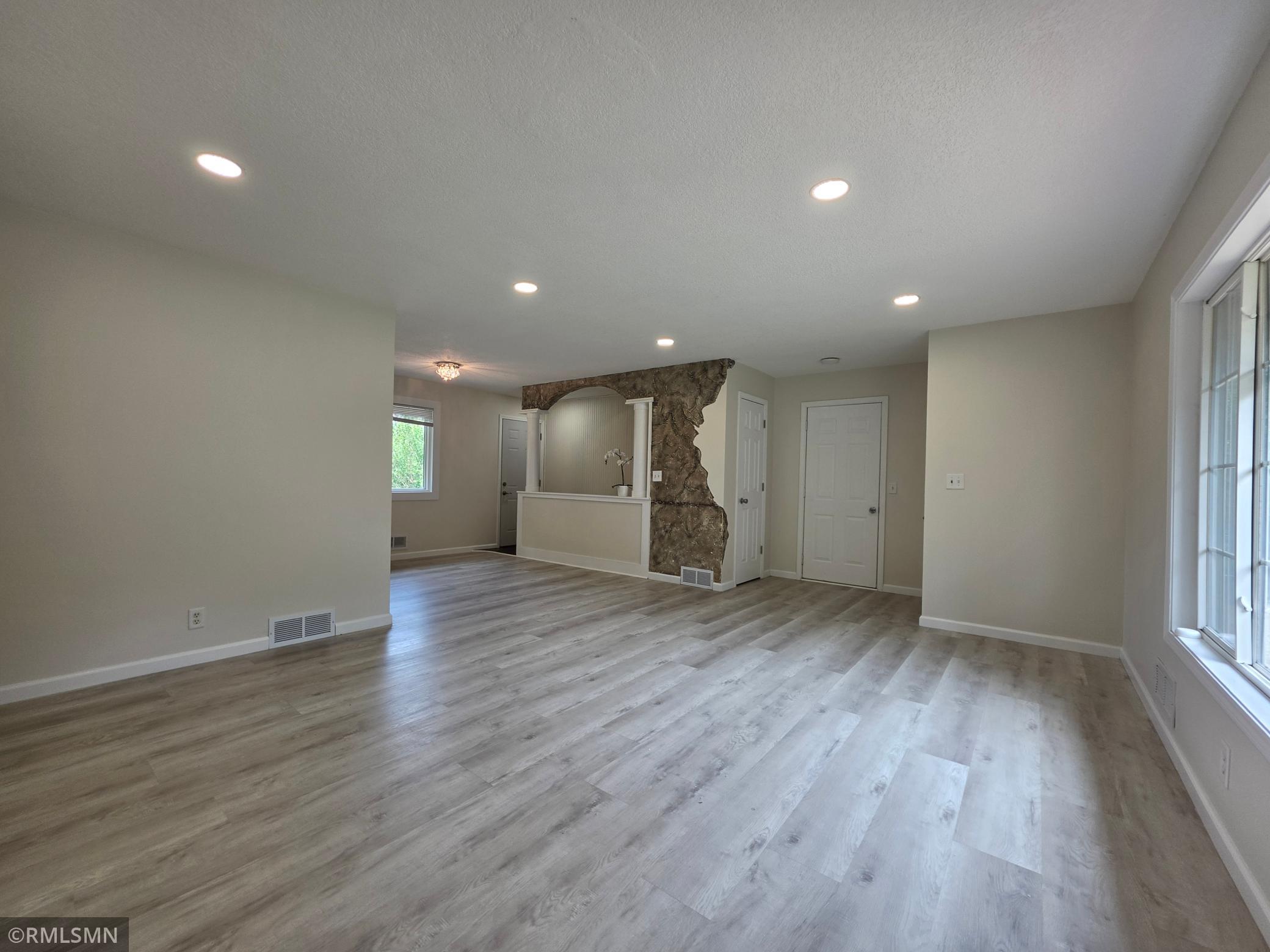 View of Residential at 1306 Woodhill Road, Burnsville MN 55337, Burnsville (7 of 29) - Mike Wilen | Minnesota Team Real Estate