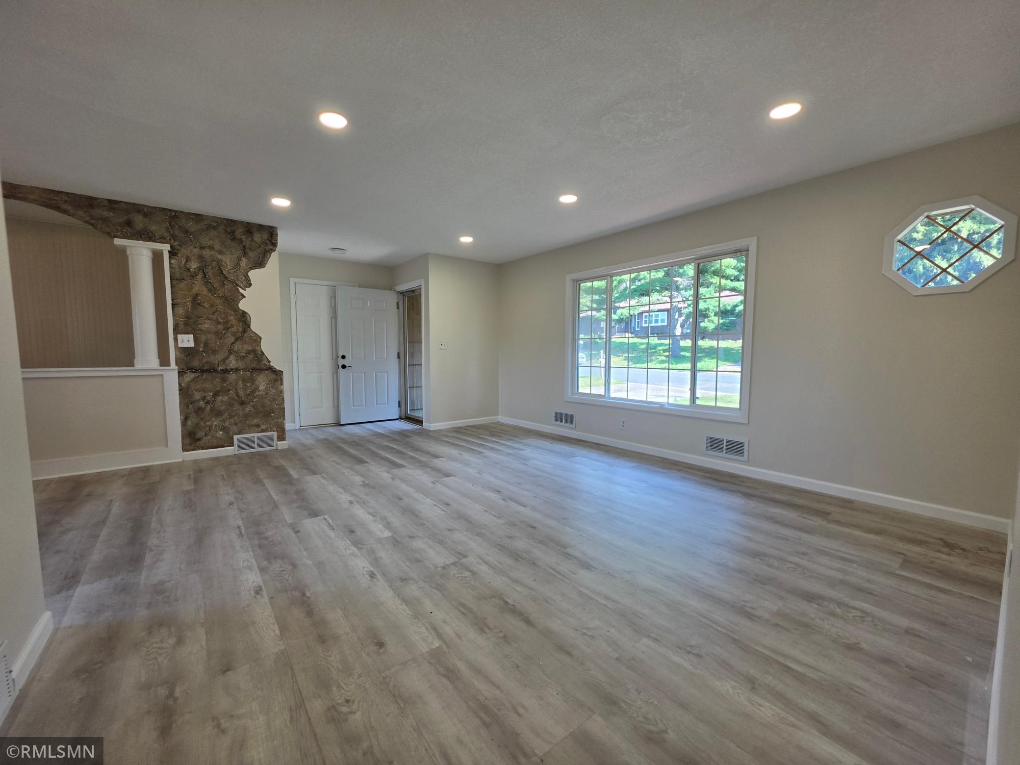 View of Residential at 1306 Woodhill Road, Burnsville MN 55337, Burnsville (5 of 29) - Mike Wilen | Minnesota Team Real Estate