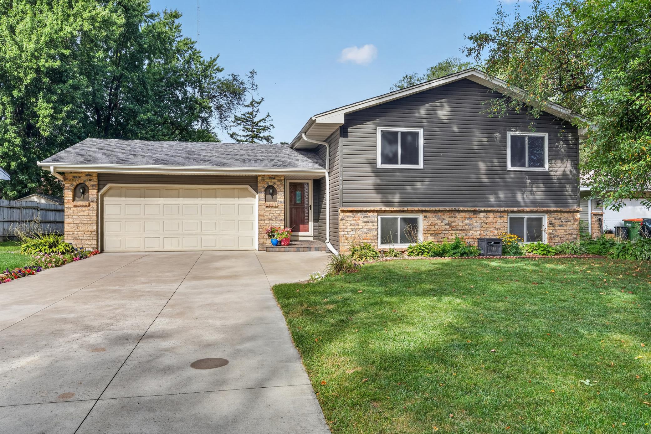 View of Residential at 11440 Jonquil Street, Coon Rapids MN 55433, Coon Rapids (3 of 30) - Mike Wilen | Minnesota Team Real Estate