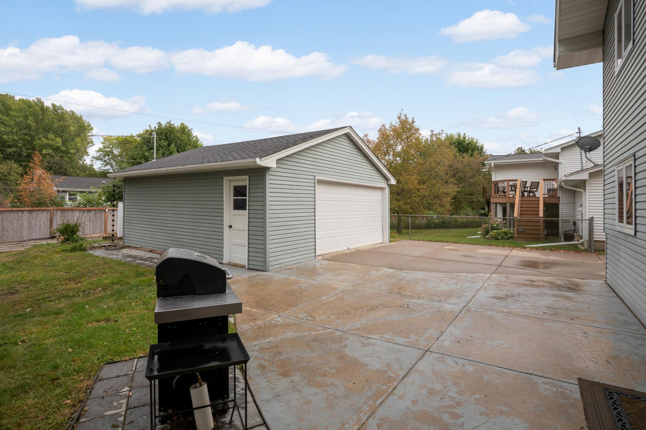 View of Residential at 4632 Gettysburg Avenue, New Hope MN 55428, New Hope (47 of 47) - Mike Wilen | Minnesota Team Real Estate
