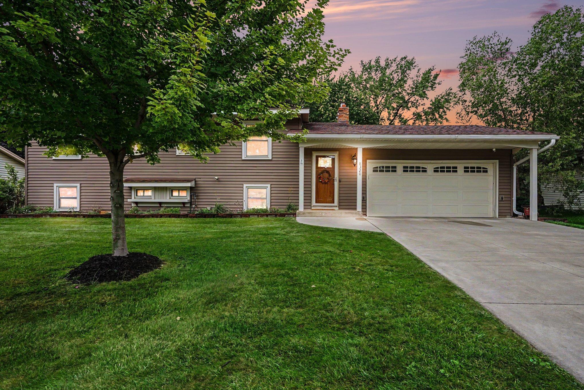 View of Single Family at 8320 Isle Avenue, Cottage Grove - Mike Wilen | Minnesota Team Real Estate