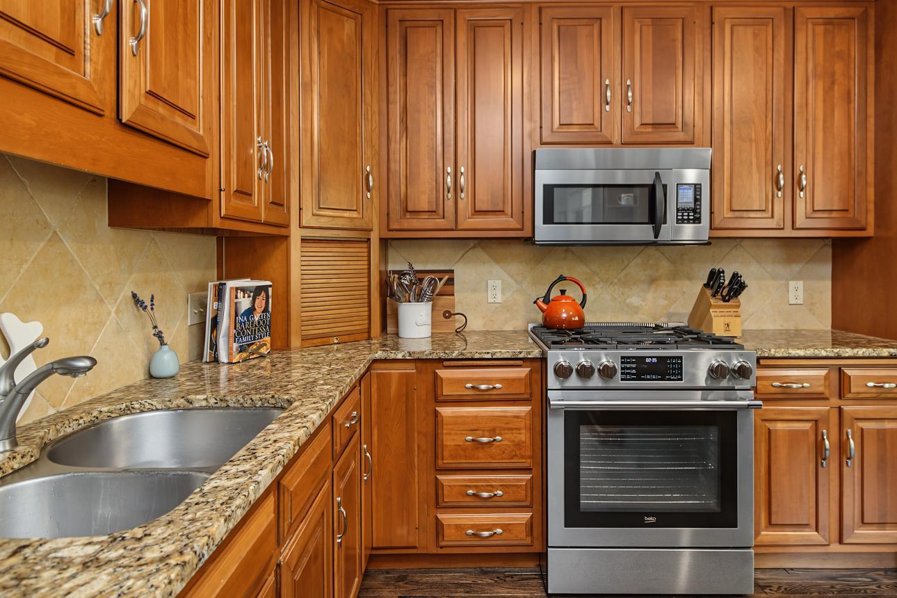 View of Residential at 719 Summit Avenue, Saint Paul MN 55105, Saint Paul (17 of 40) - Mike Wilen | Minnesota Team Real Estate