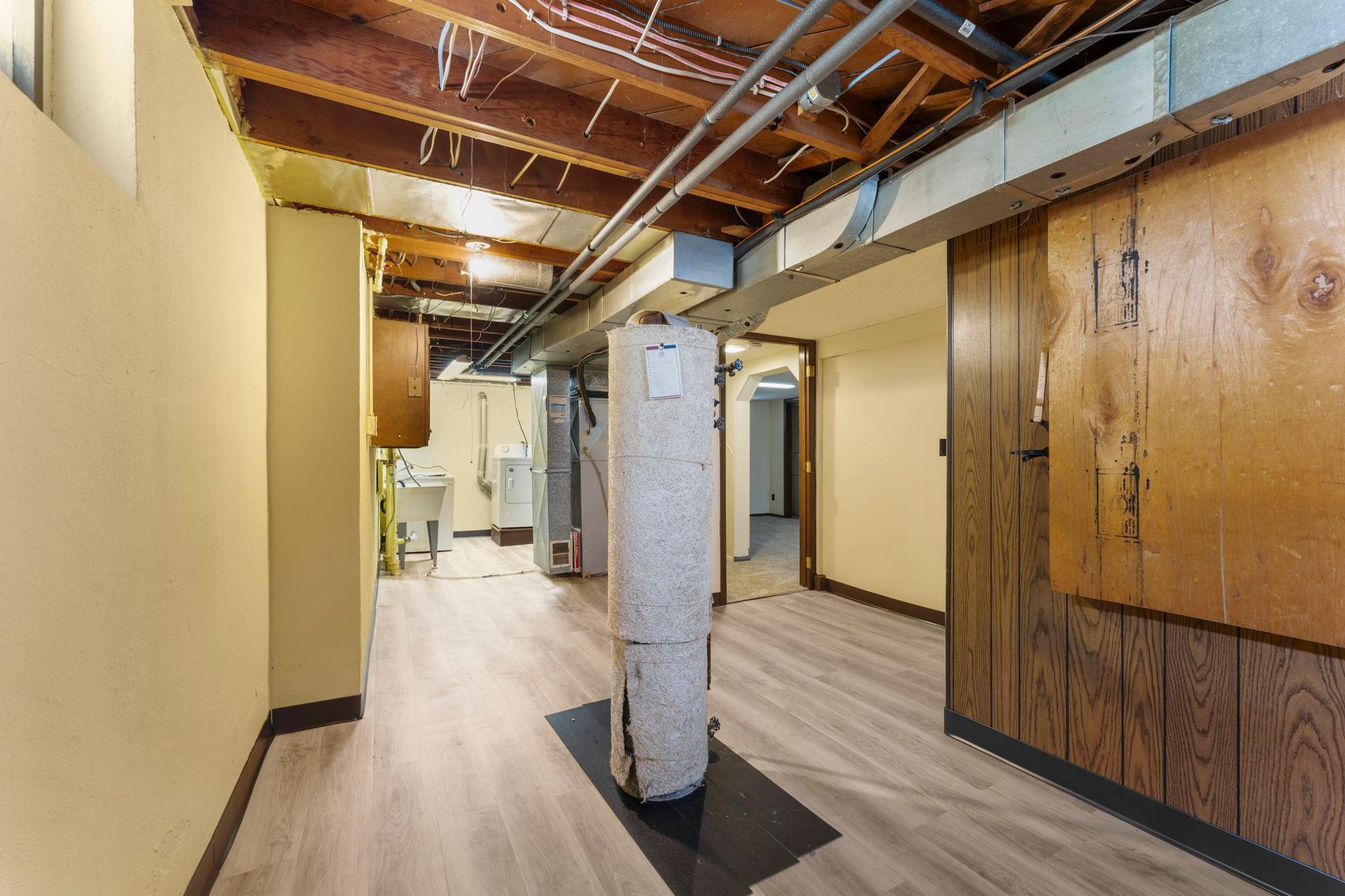 View of Residential at 2849 Jersey Avenue, Saint Louis Park MN 55426, Saint Louis Park (52 of 67) - Mike Wilen | Minnesota Team Real Estate