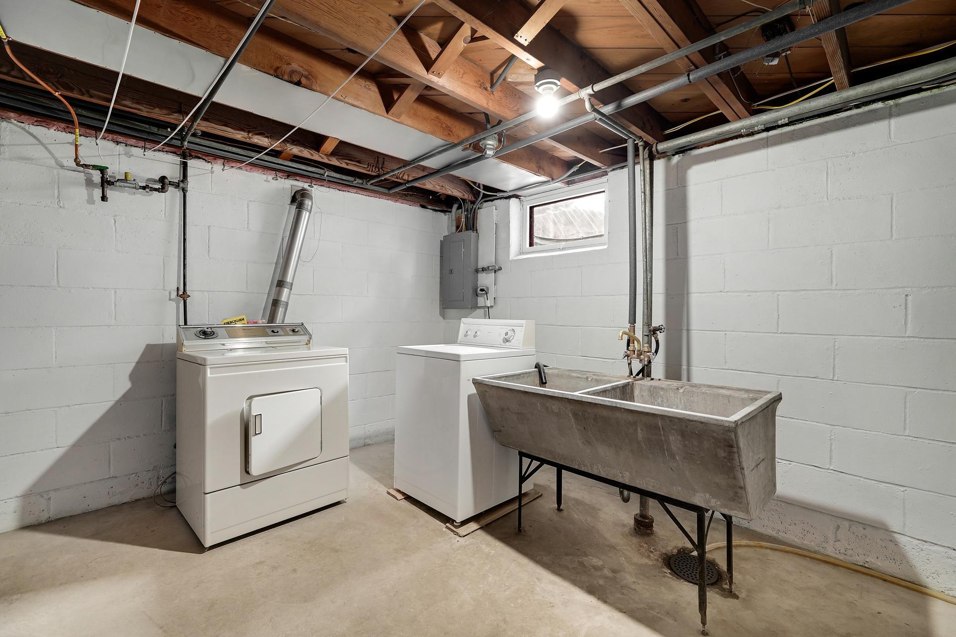 View of Residential at 5741 James Avenue, Minneapolis MN 55419, Minneapolis (27 of 39) - Mike Wilen | Minnesota Team Real Estate