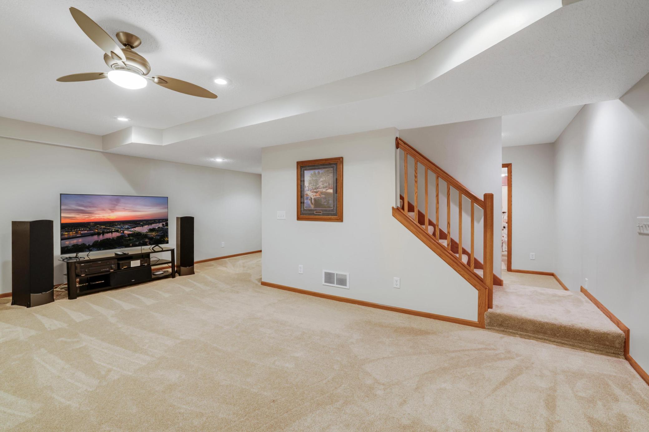 View of Residential at 19951 Excelsior Lane, Farmington MN 55024, Farmington (25 of 40) - Mike Wilen | Minnesota Team Real Estate