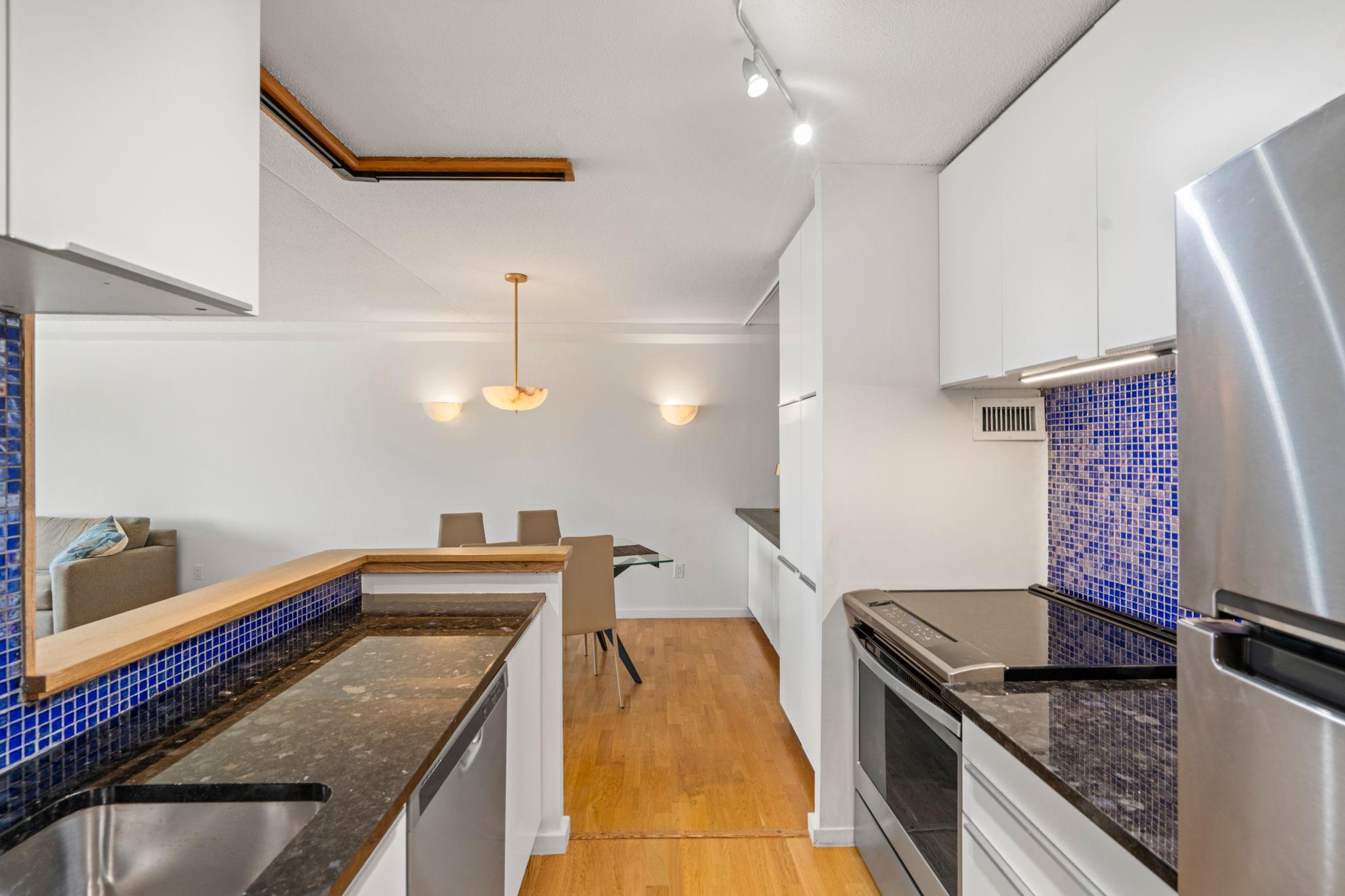 View of Residential at 1920 1st Street #2103, Minneapolis MN 55454, Minneapolis (4 of 45) - Mike Wilen | Minnesota Team Real Estate