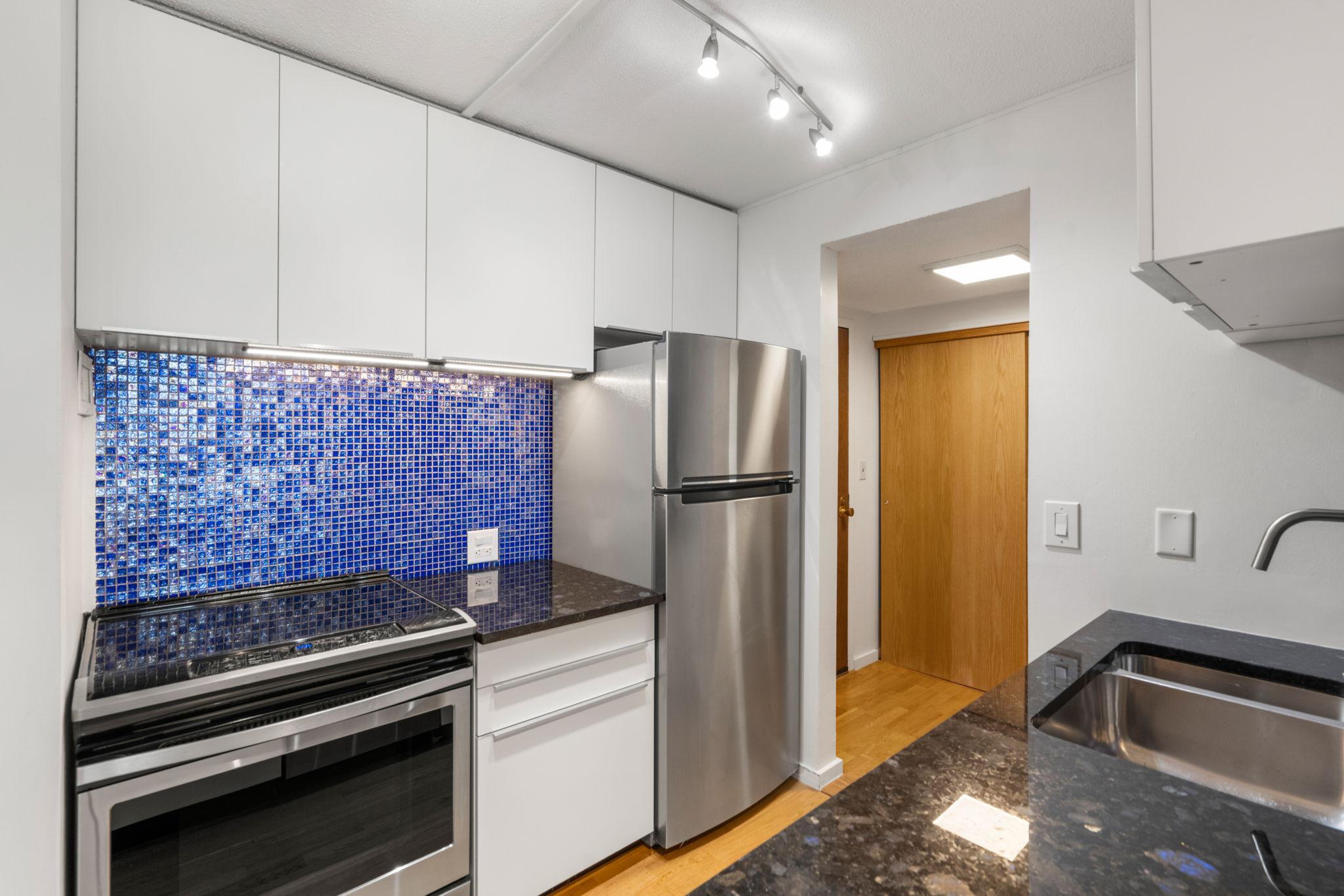 View of Residential at 1920 1st Street #2103, Minneapolis MN 55454, Minneapolis (3 of 45) - Mike Wilen | Minnesota Team Real Estate