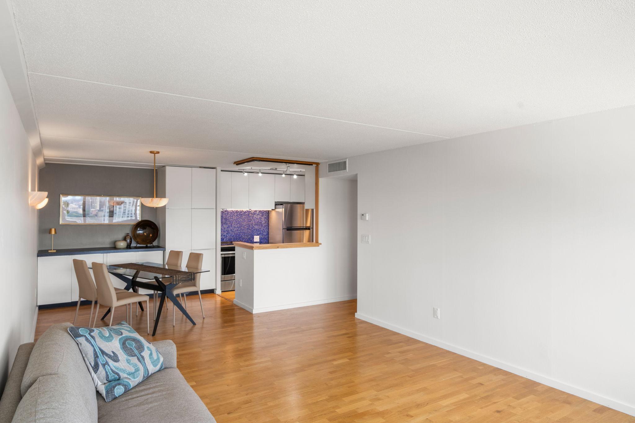View of Residential at 1920 1st Street #2103, Minneapolis MN 55454, Minneapolis (12 of 45) - Mike Wilen | Minnesota Team Real Estate