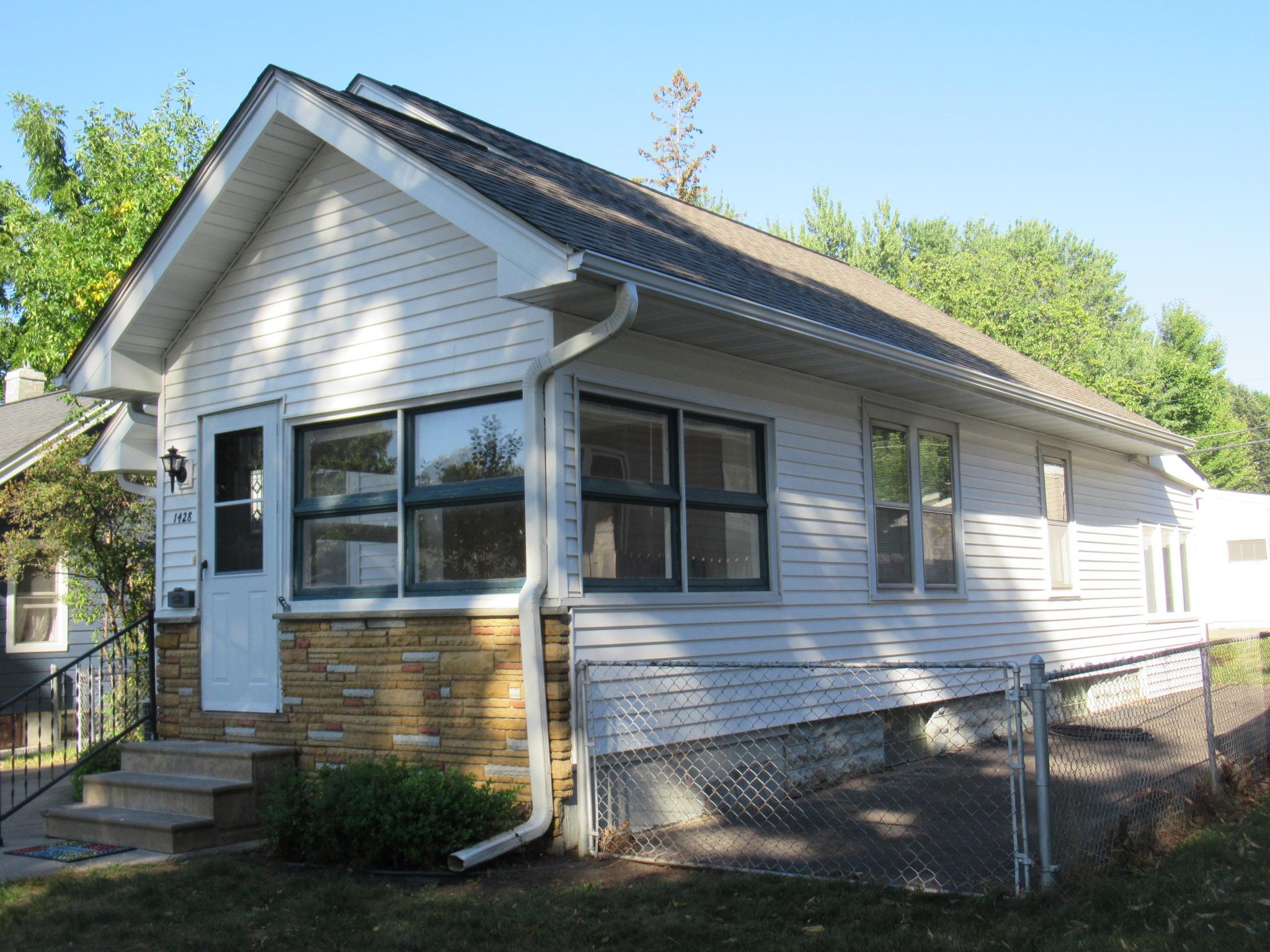 View of Residential at 1428 Hazel Street, Saint Paul MN 55119, Saint Paul (5 of 28) - Mike Wilen | Minnesota Team Real Estate