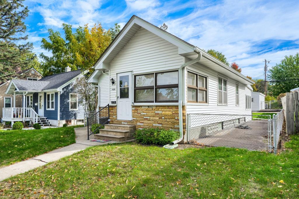 View of Residential at 1428 Hazel Street, Saint Paul MN 55119, Saint Paul (3 of 24) - Mike Wilen | Minnesota Team Real Estate