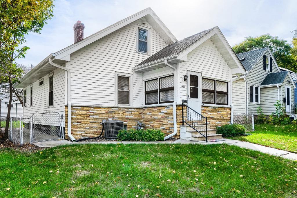 View of Single Family at 1428 Hazel Street, Saint Paul - Mike Wilen | Minnesota Team Real Estate