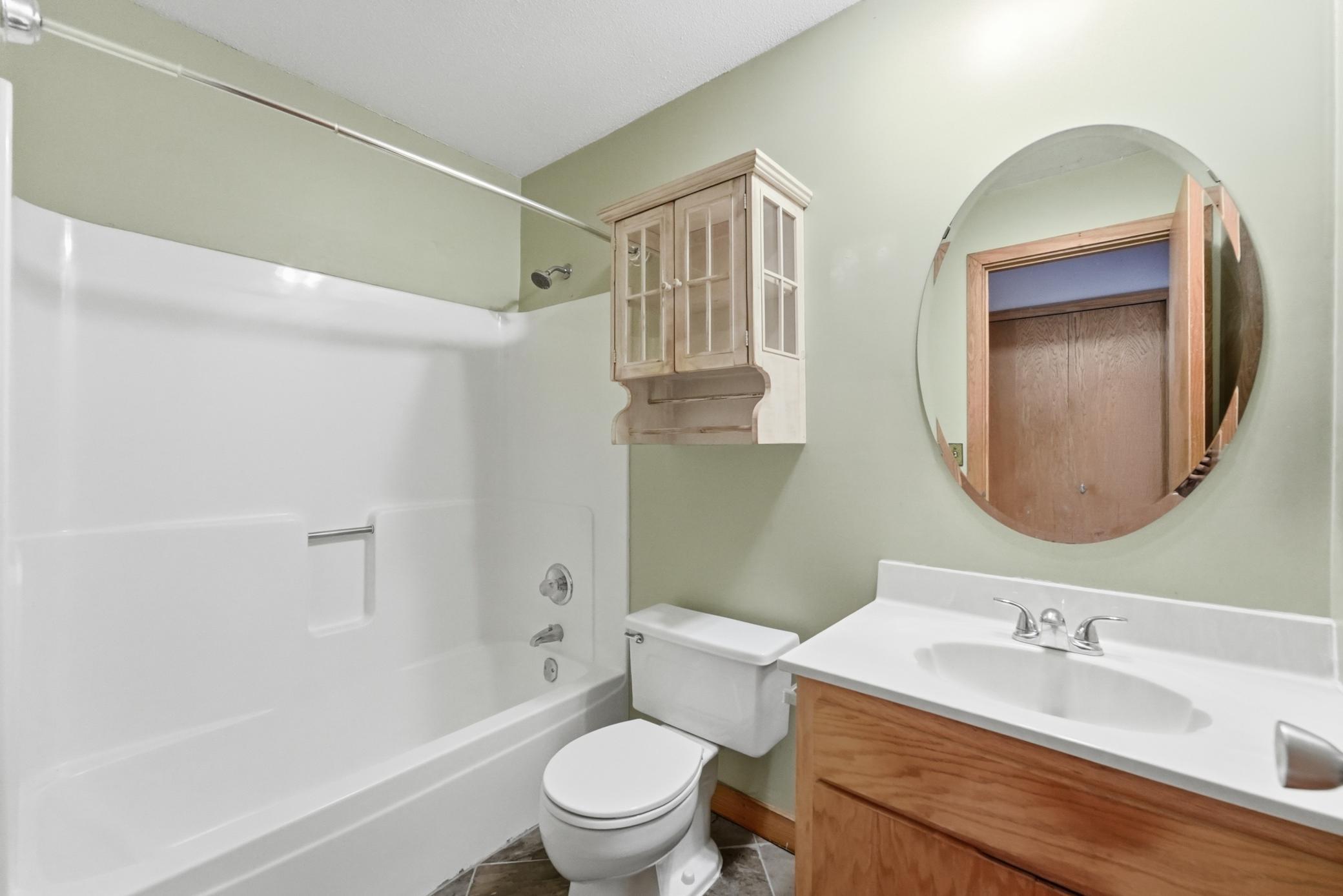 View of Residential at 307 Walnut Street #3, Saint Paul MN 55102, Saint Paul (8 of 16) - Mike Wilen | Minnesota Team Real Estate