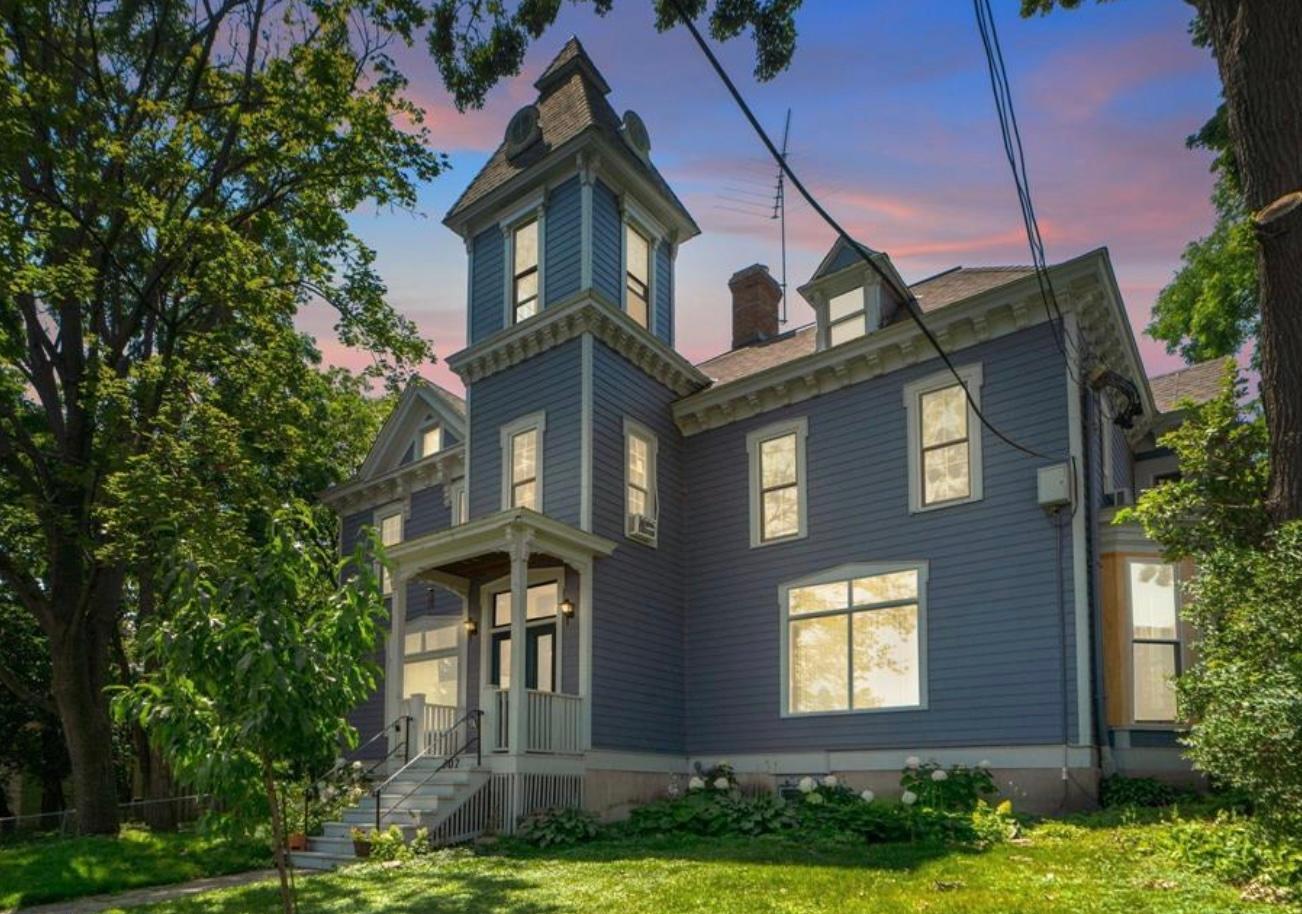 View of (CC) Converted Mansion at 307 Walnut Street, Saint Paul - Mike Wilen | Minnesota Team Real Estate