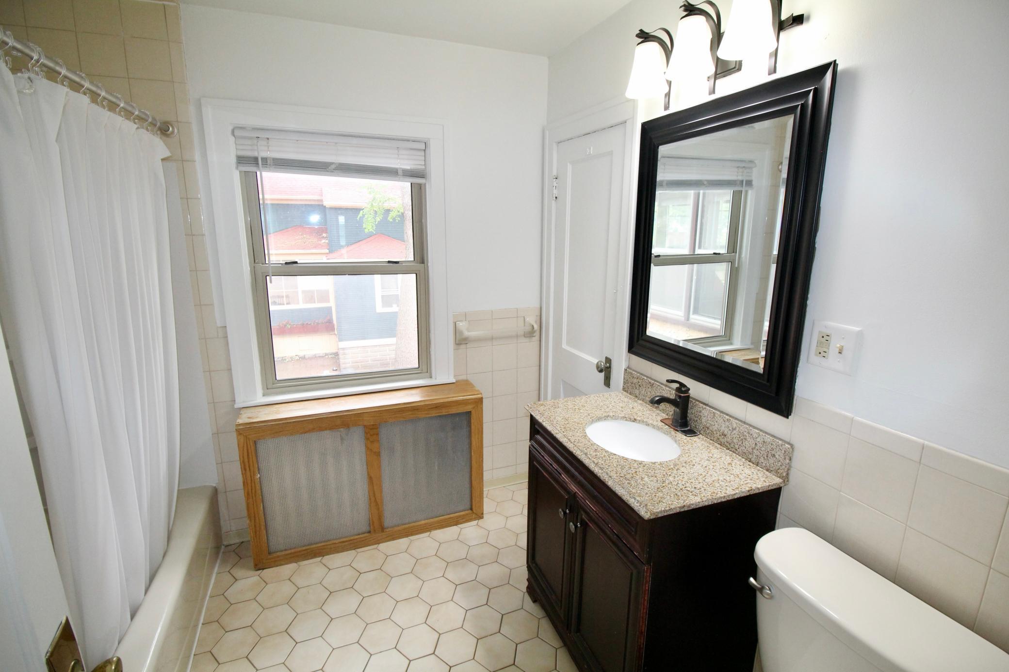 View of Residential at 2070 Goodrich Avenue, Saint Paul MN 55105, Saint Paul (17 of 24) - Mike Wilen | Minnesota Team Real Estate